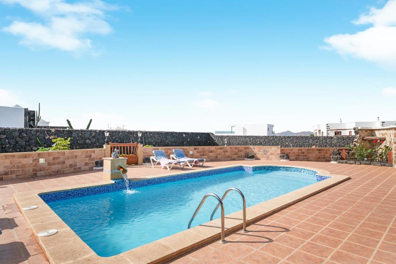 Villa La Casona Tías Esterno foto
